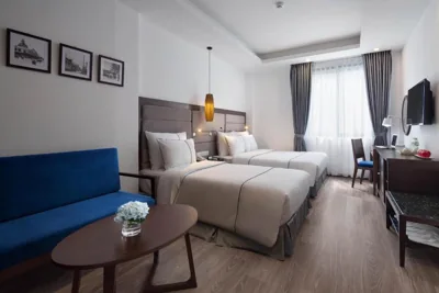 Family Suite met uitzicht op de stad — Bonsella Hotel